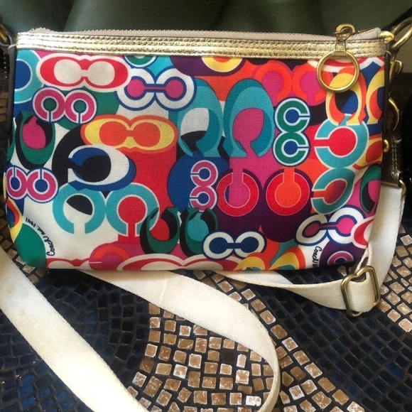 Coach Poppy Daisy Vibrant Colorful Signature “C” Gold Metallic Cross Body Bag - Picture 2 of 14